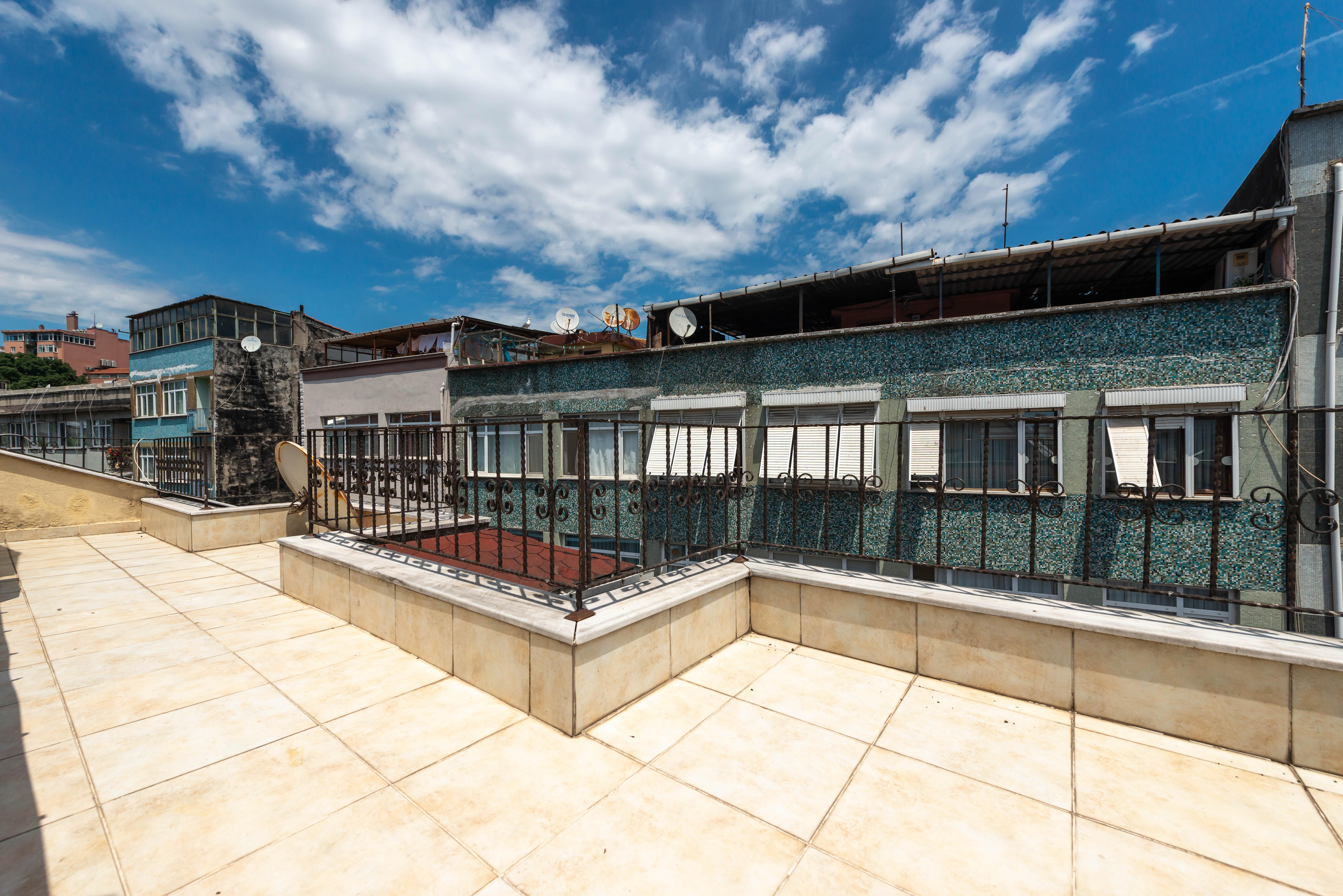 Dualis Hotel Istanbul Exterior photo